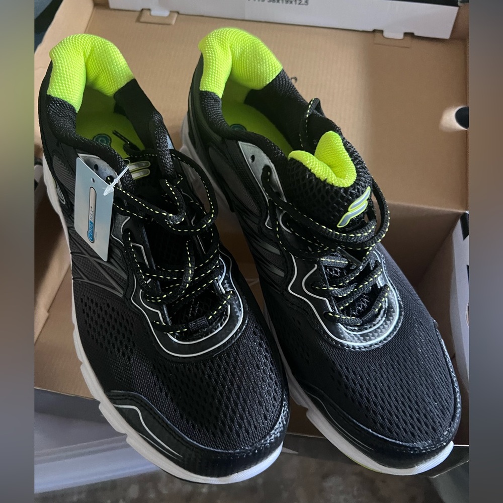 Men’s FILA cool Max Sneakers